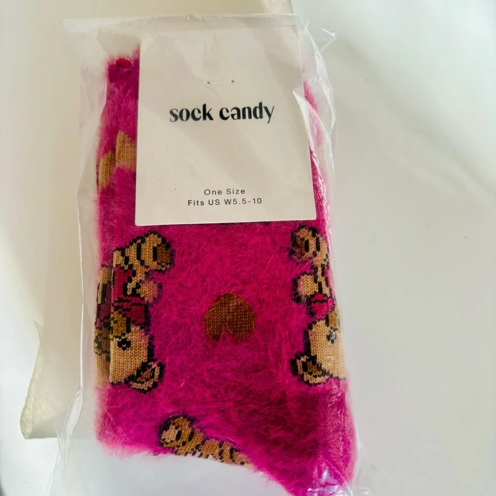 NWT SOCK candy Fuzzy Teddy Bear Socks